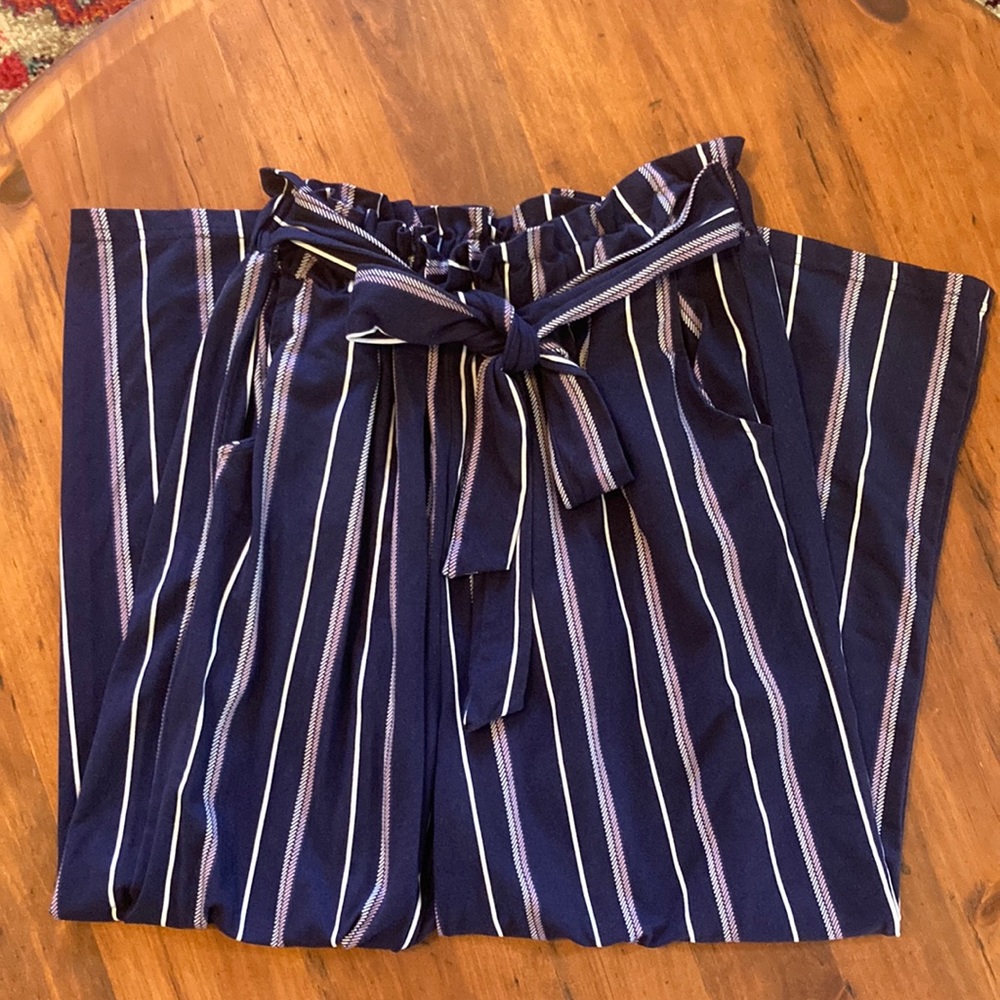 Shosho stretchy comfy pants. Size S